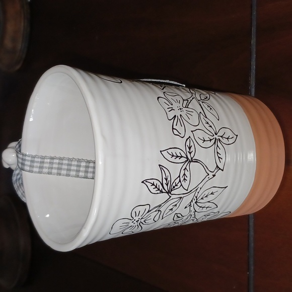 Mary and Martha Coffee Mug - Picture 4 of 8